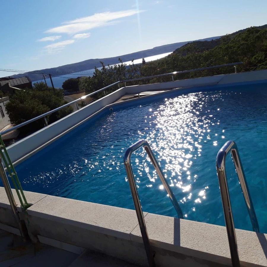Apartmani Cesarica Karlobag Esterno foto